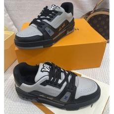 Louis Vuitton Trainer Sneaker